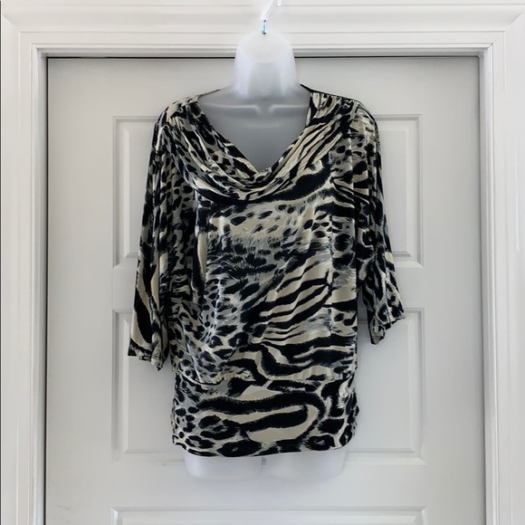Isabell Rodriguez Animal Print - Picture 1 of 5